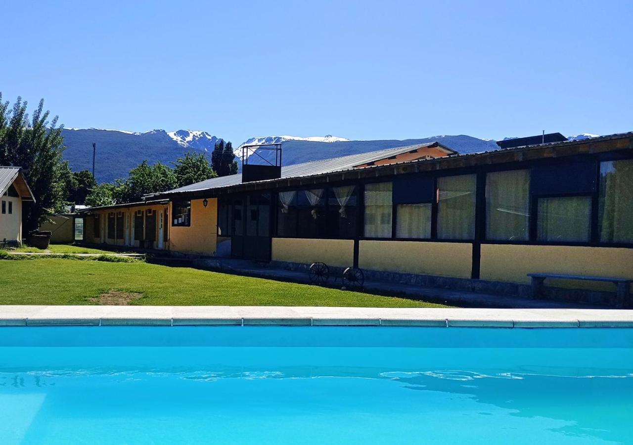 Corinto Hostel El Bolsón 외부 사진